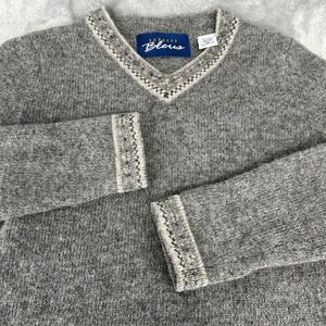 Vintage 90s V Neck Sweater XS Gray Fair Isle Trim 100% Wool Preppy Knit Neutral